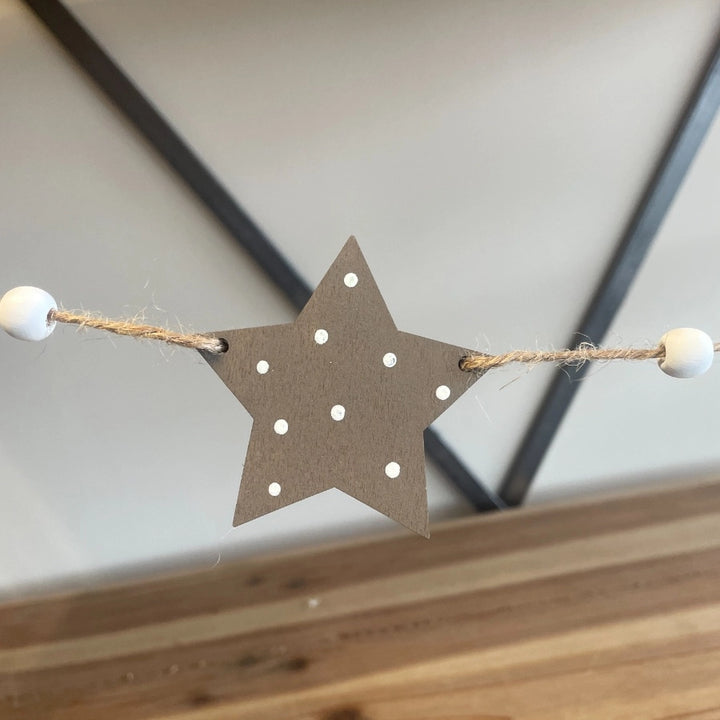 Gainsborough Giftware - Natural Reindeer Wood Garland - Mabel & Fox
