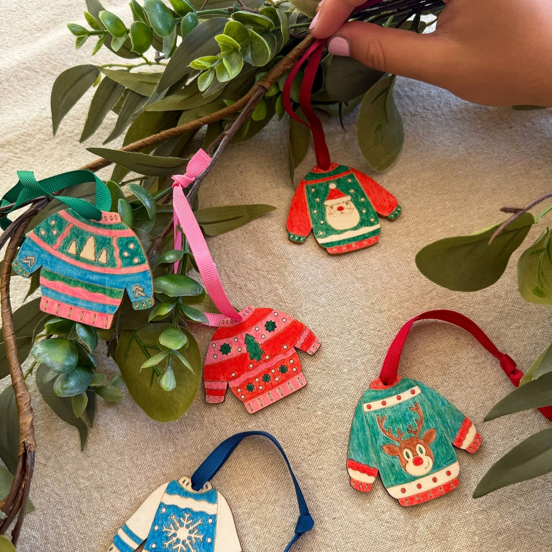 Cotton Twist - Christmas Jumper Decoration Kit