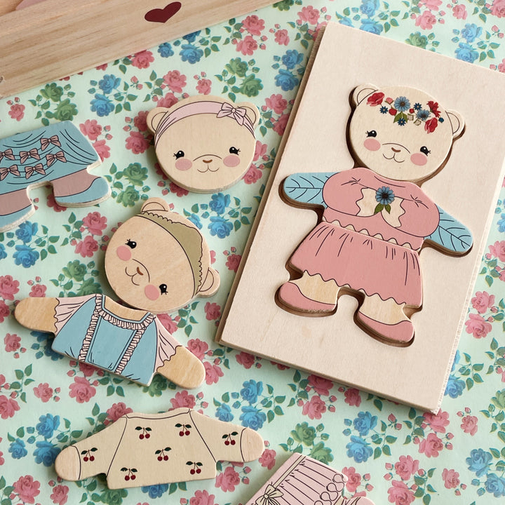 Konges Slojd - Wooden Teddy Dress Up Puzzle - Dusty Pink