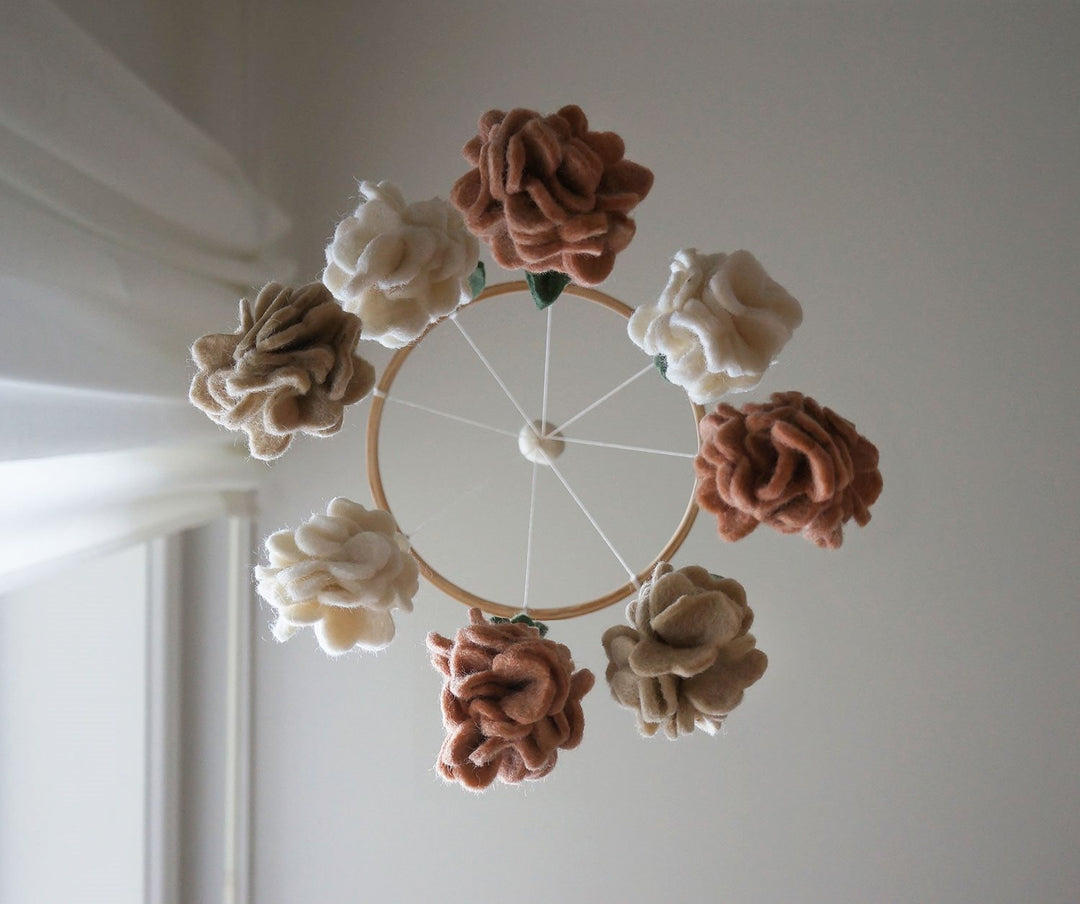 Gamcha - Baby Cot Mobile - Flowers - Coral - Mabel & Fox