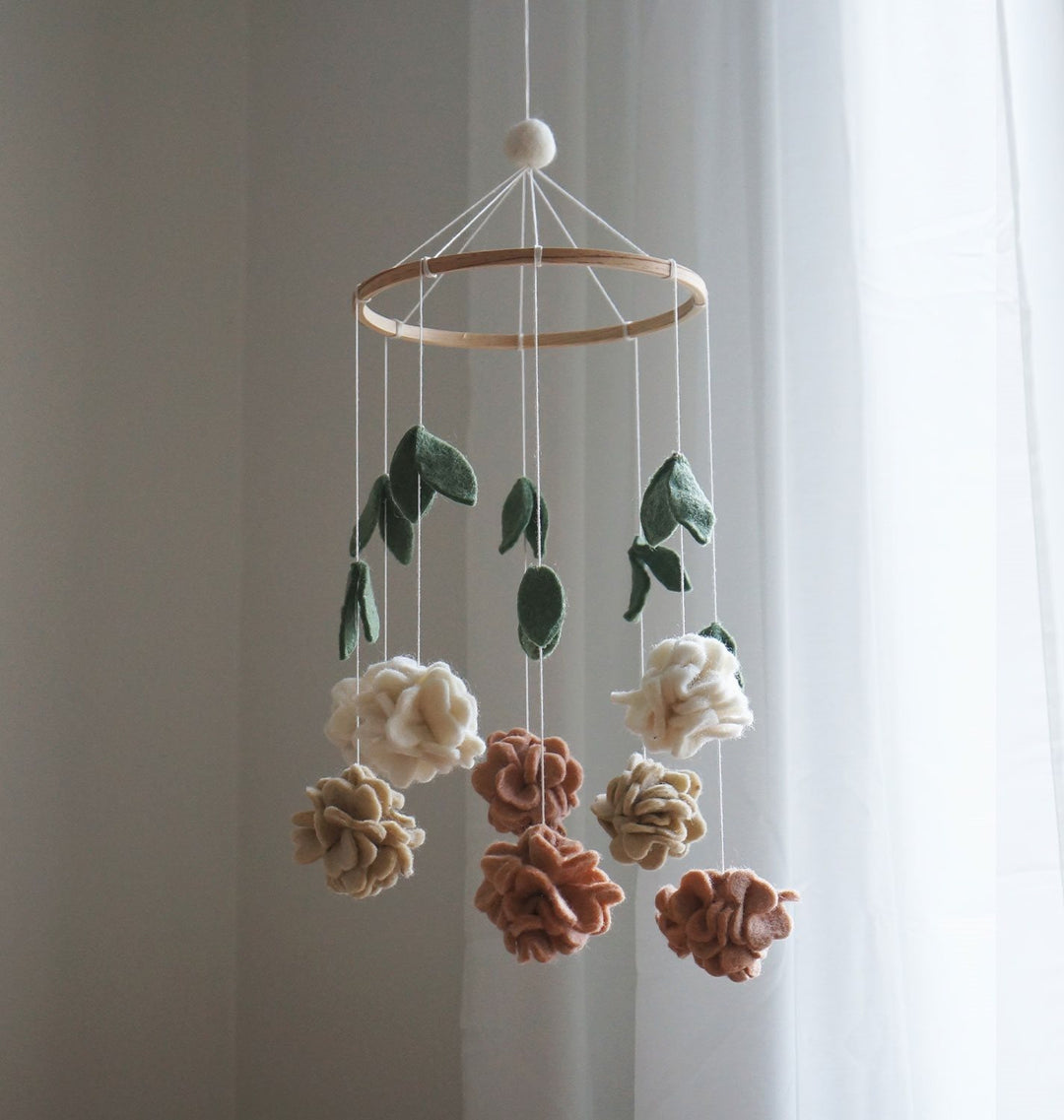 Gamcha - Baby Cot Mobile - Flowers - Coral - Mabel & Fox