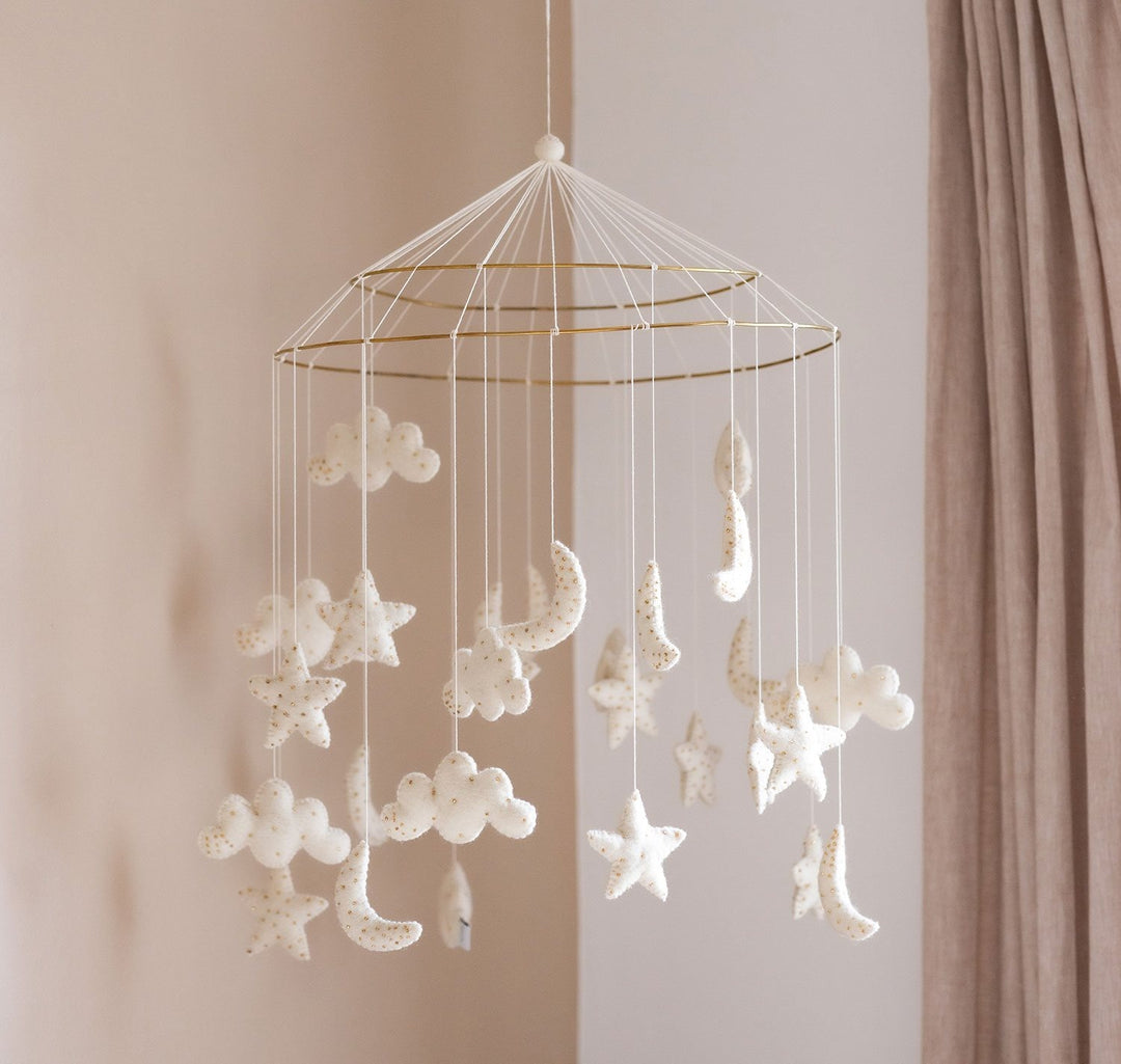 Gamcha - Baby Cot Mobile - Night Sky - White - Mabel & Fox