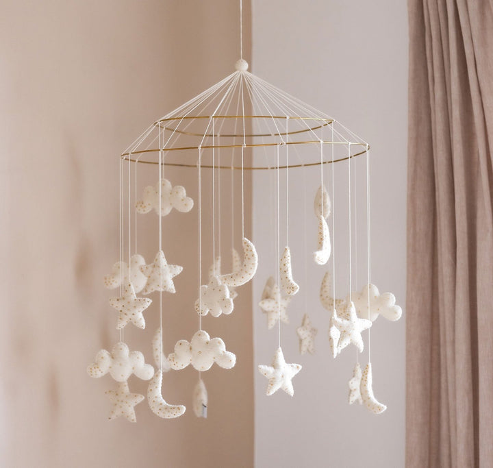 Gamcha - Baby Cot Mobile - Night Sky - White - Mabel & Fox