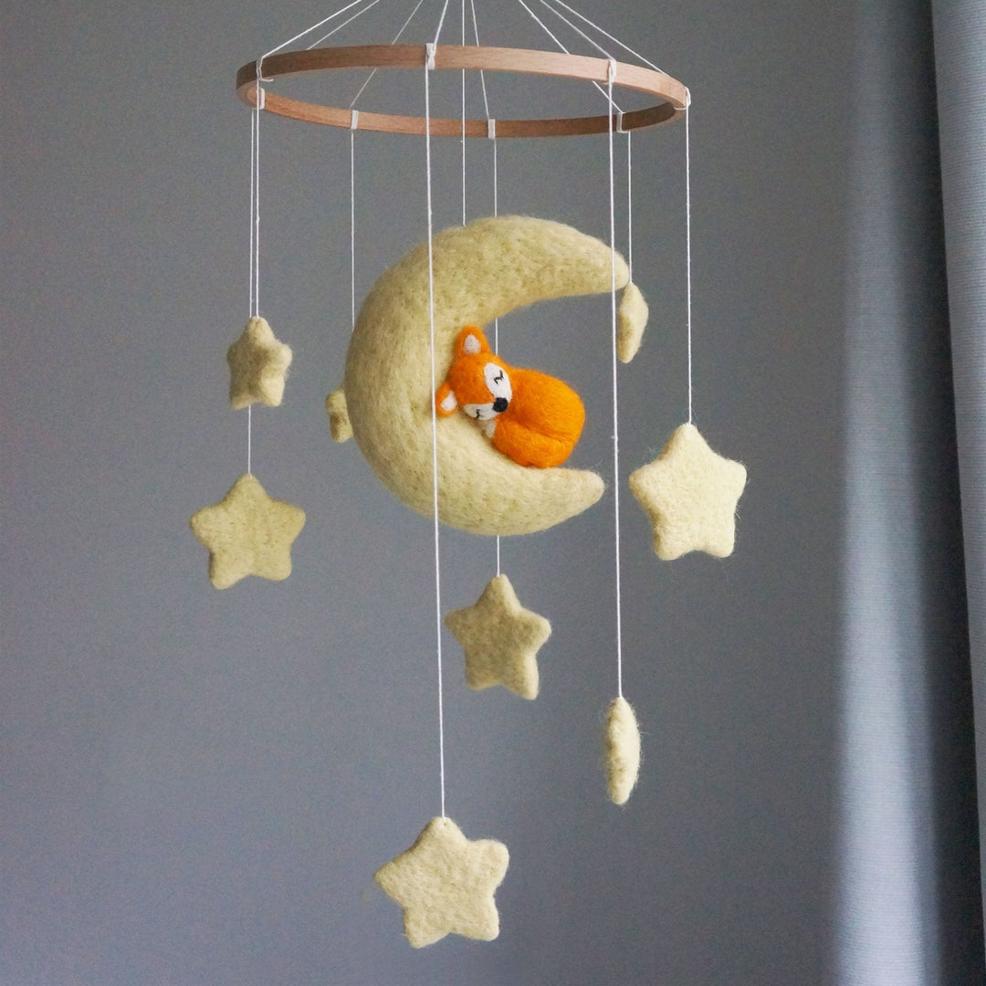 Gamcha - Baby Cot Mobile - Yellow Moon & Fox - Mabel & Fox