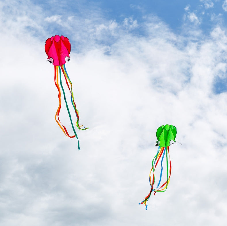 House of Marbles – Octopus Kite - Assorted Colours - Mabel & Fox