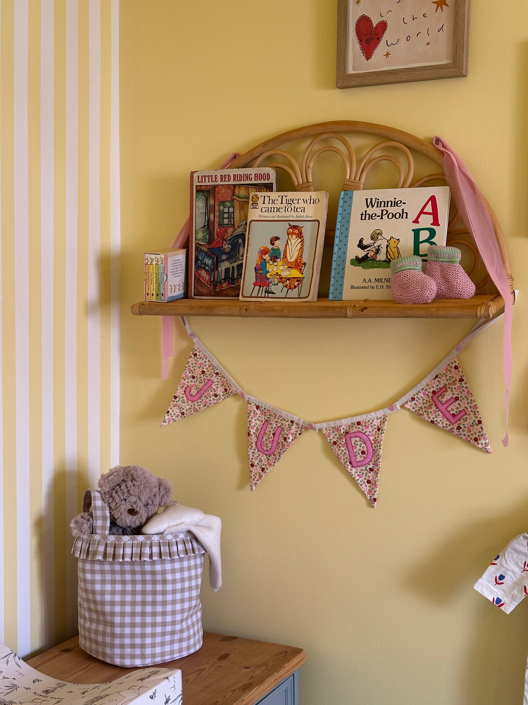 Mabel & Fox - Gingham Ruffle Basket - Beige