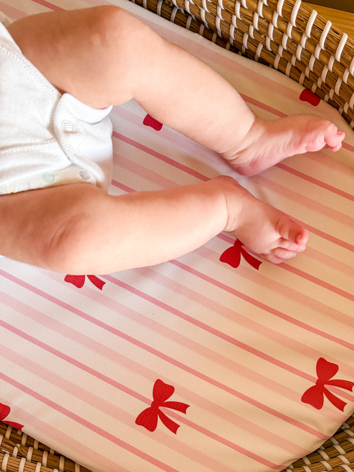 Mabel & Fox - Basket Changing Mat - Bow Cute