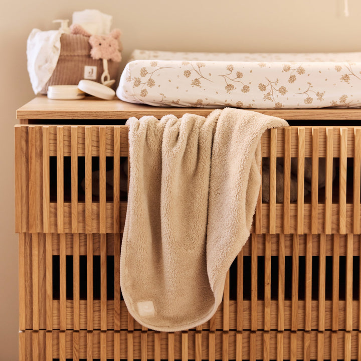 Jollein - Blanket Cradle - 75x100cm - Basic Jersey/Sherpa - Warm Sand - Mabel & Fox