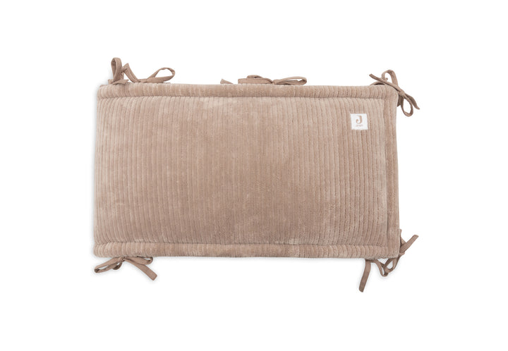 Jollein - Playpen Bumper- Cloudy Rib - Milky Coffee - 180x30cm - Mabel & Fox