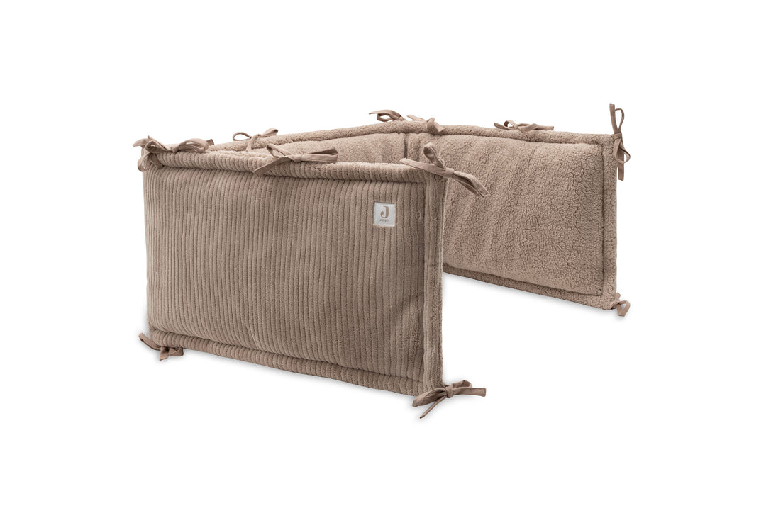 Jollein - Playpen Bumper- Cloudy Rib - Milky Coffee - 180x30cm - Mabel & Fox