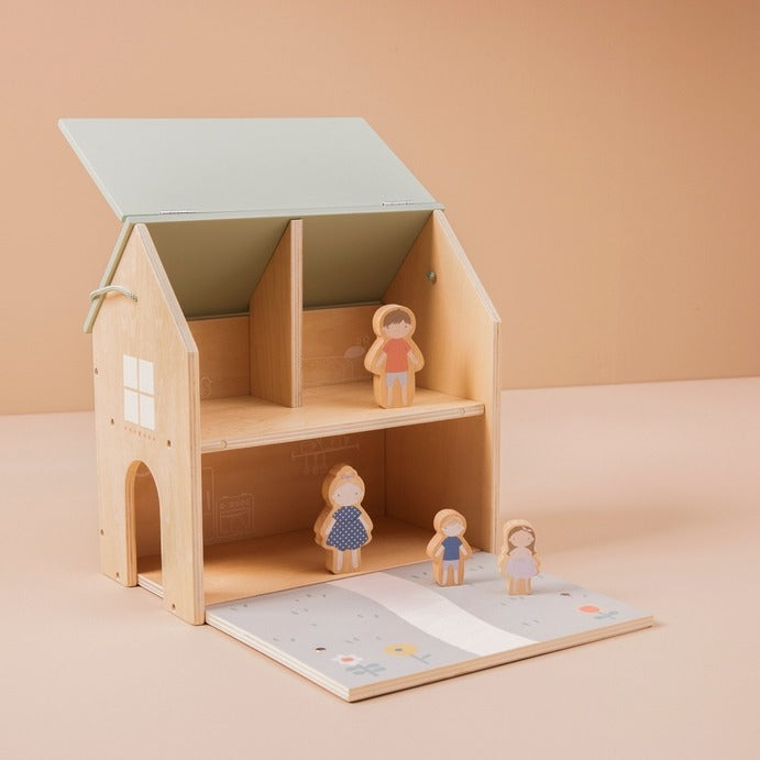 Just Bee Kids - Wooden Dolls House - With Family - Mabel & Fox