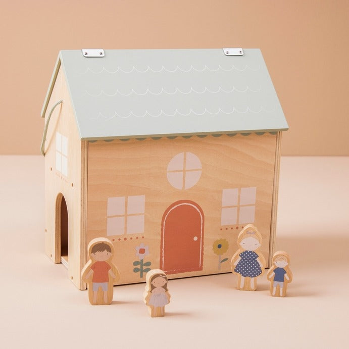 Just Bee Kids - Wooden Dolls House - With Family - Mabel & Fox
