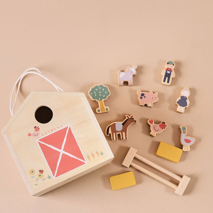 Just Bee Kids – Wooden Farm House with Characters - Mabel & Fox
