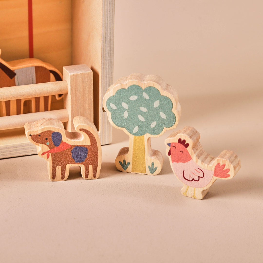 Just Bee Kids – Wooden Farm House with Characters - Mabel & Fox