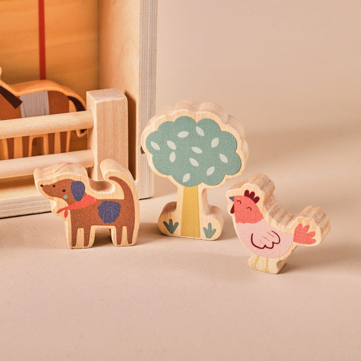 Just Bee Kids – Wooden Farm House with Characters - Mabel & Fox