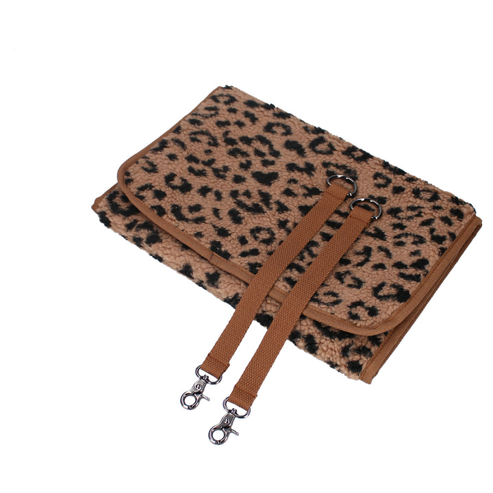 Kidzroom – Changing Bag Carry Allure – Beige Panther - Mabel & Fox