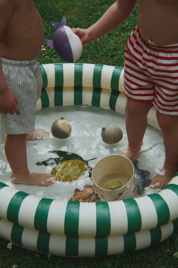 Konges Slojd – Basic 2 Ring Pool Large – Green Stripe - Mabel & Fox