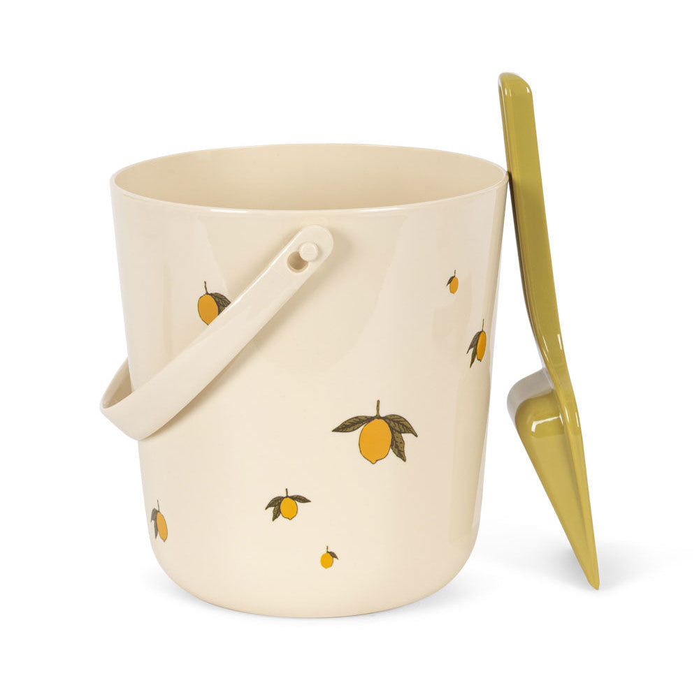 Konges Slojd – Beach Bucket and Shovel – Lemon - Mabel & Fox