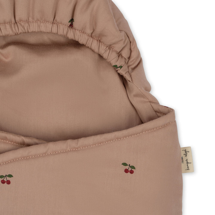 Konges Slojd - Doll Sleeping Bag - Cherry Blush - Mabel & Fox