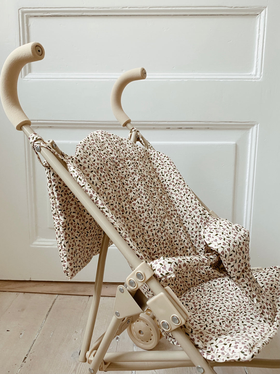Konges Slojd - Doll Stroller - Milk Tank - Mabel & Fox