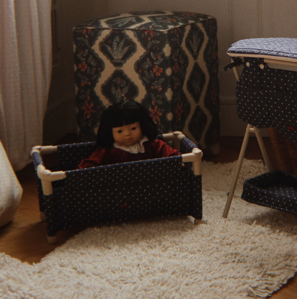 Konges Slojd – Doll Travel Bed – Ditzy Dot - Mabel & Fox