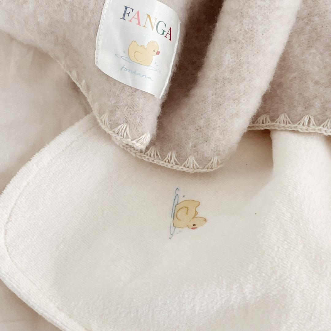 Konges Slojd - Fanga Fontana - Elu- Blanket  - Antique White - Mabel & Fox