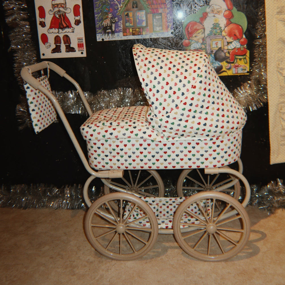 Konges Slojd - Minnie Doll Pram - Coeur Coloré - Mabel & Fox