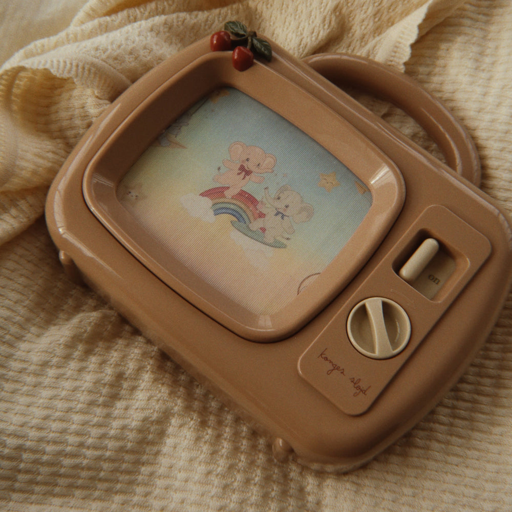 Konges Slojd - My Melody TV - Cherry - Mabel & Fox