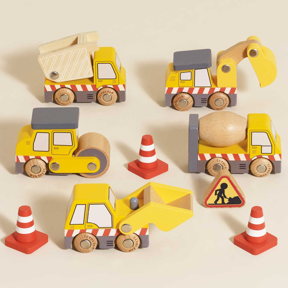 Le Toy Van – Construction Toy Cars, Trucks & Diggers - Mabel & Fox