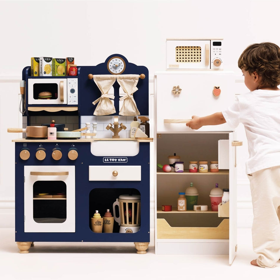 Le Toy Van – Kitchen Freestanding Fridge Freezer - Mabel & Fox