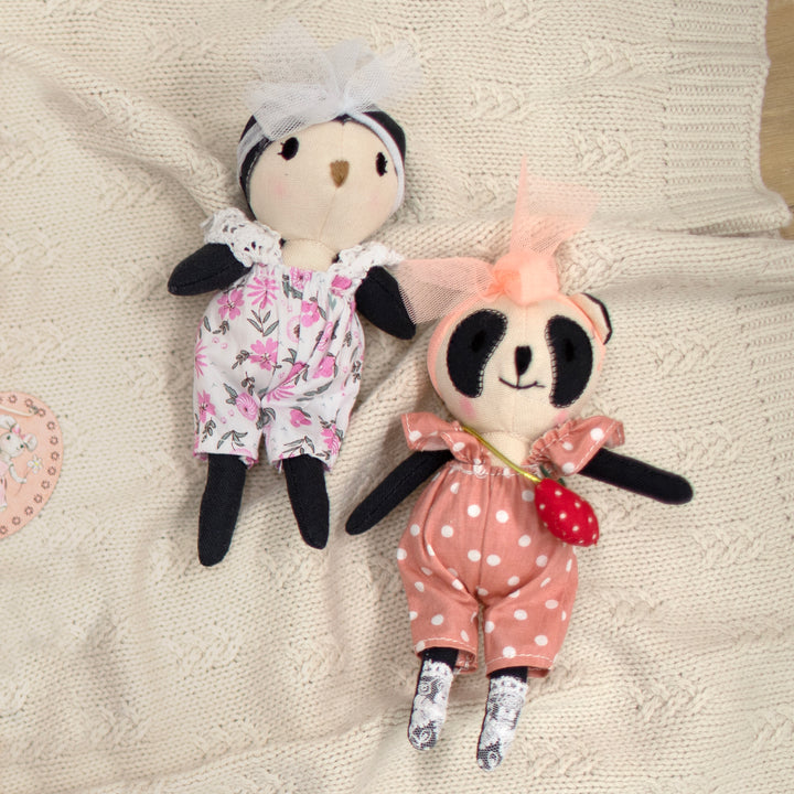 LEVLOVS - Granny Owl in a Match Box - Mabel & Fox