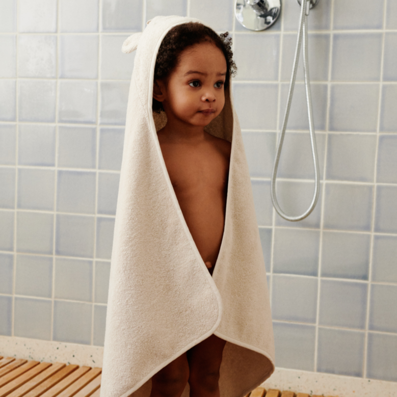 Liewood - Albert Hooded Towel - Polar Bear Sandy - Mabel & Fox