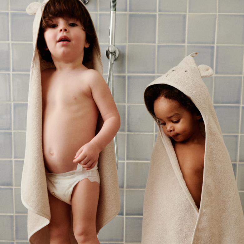 Liewood - Albert Hooded Towel - Polar Bear Sandy - Mabel & Fox