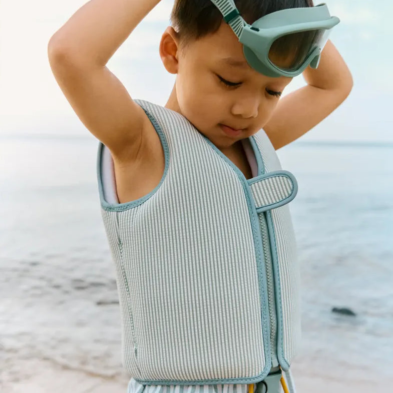Liewood – Dove Seersucker Swim Vest – Peppermint / Sandy - Mabel & Fox