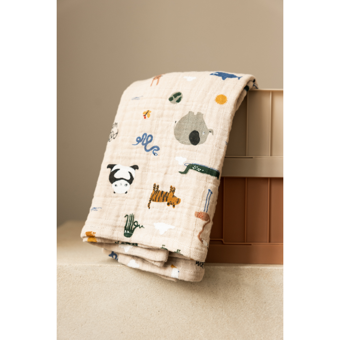 Liewood - Lewis Muslin Cloths - Around The World / Sandy - Mabel & Fox