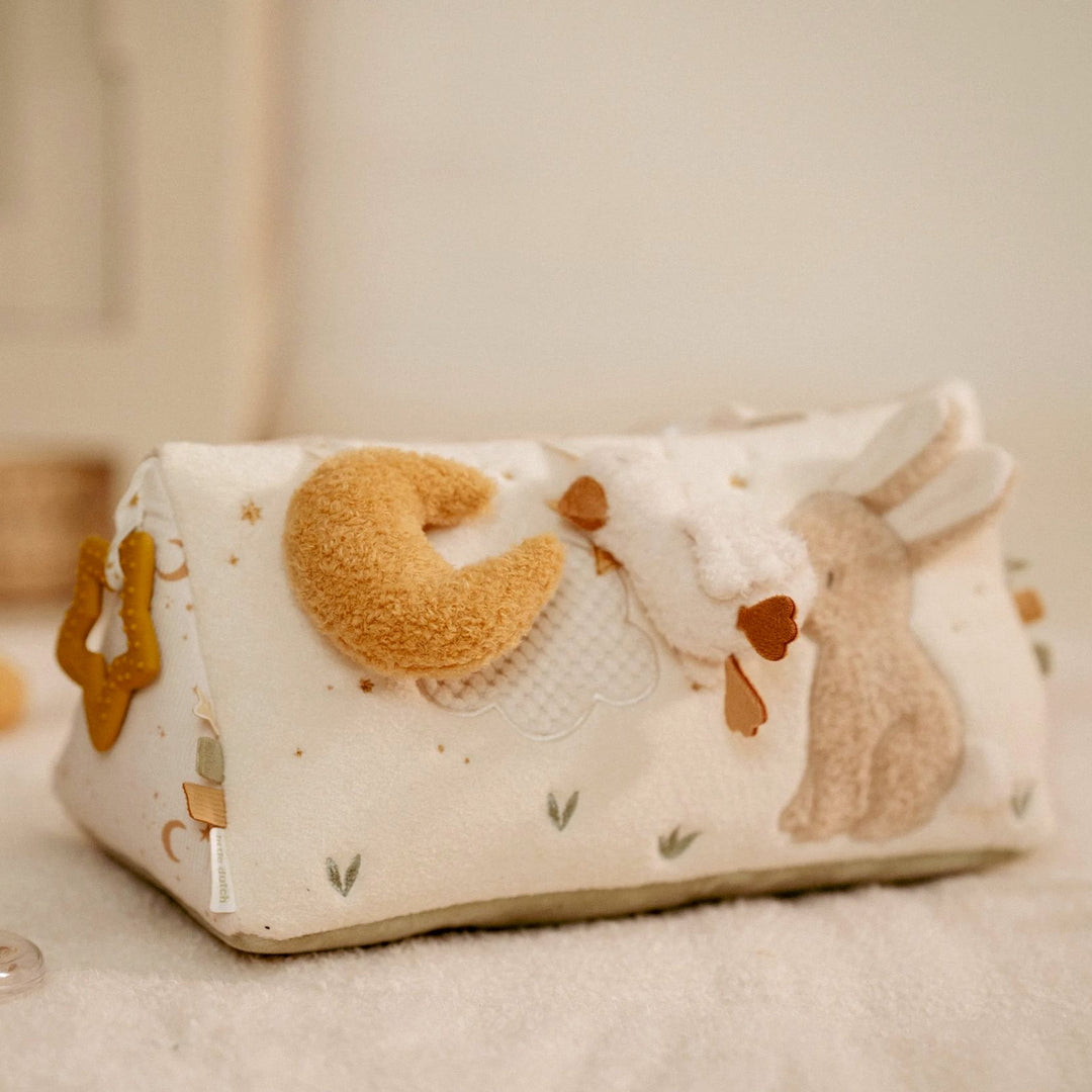 Little Dutch - Activity Triangle - Newborn Naturals - Mabel & Fox