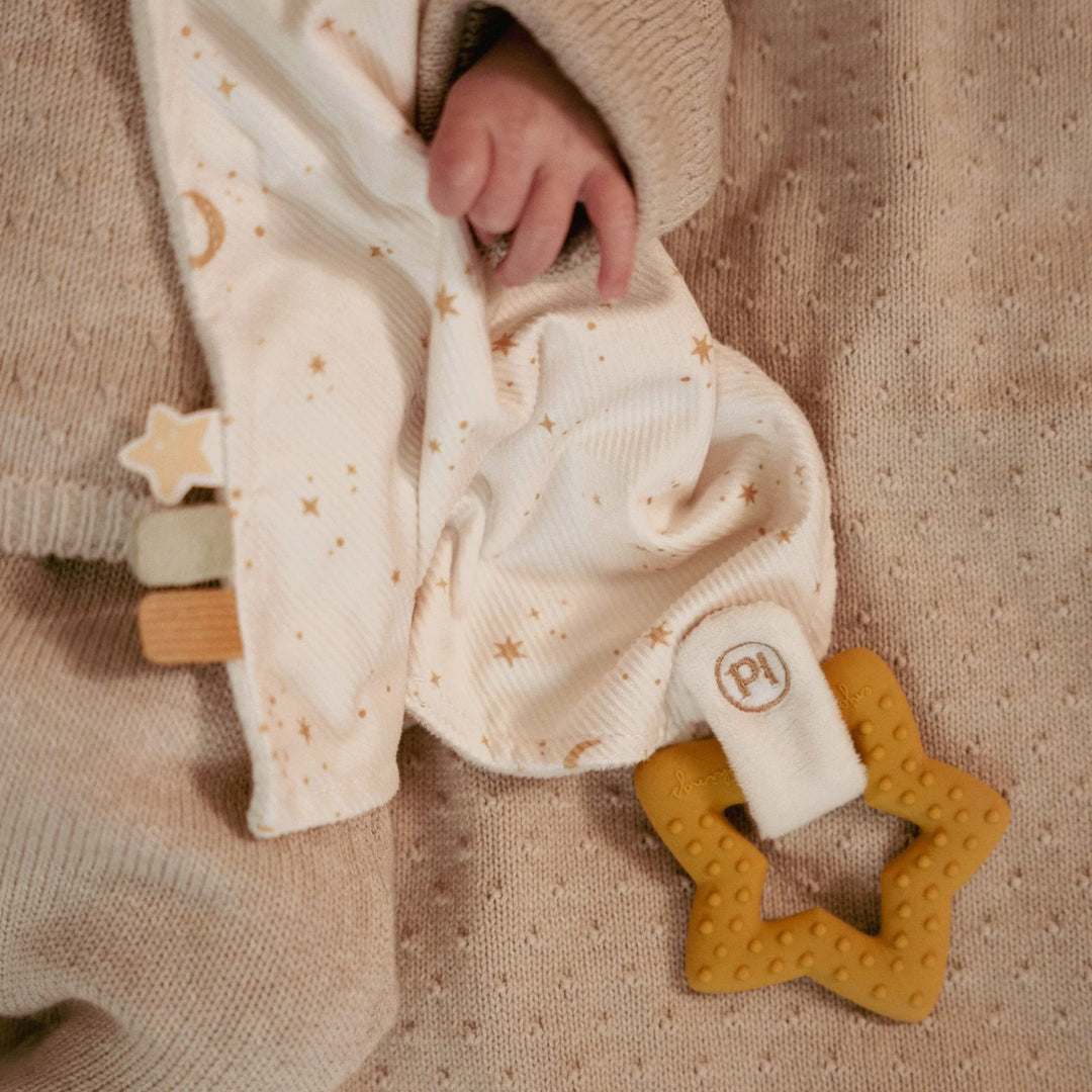 Little Dutch - Cuddle Cloth with Teething Ring - Newborn Naturals - Mabel & Fox