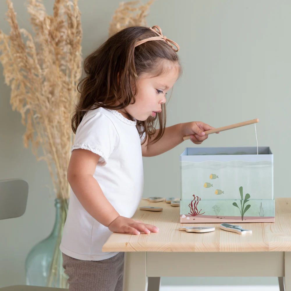 Little Dutch - Fishing Game - Mabel & Fox