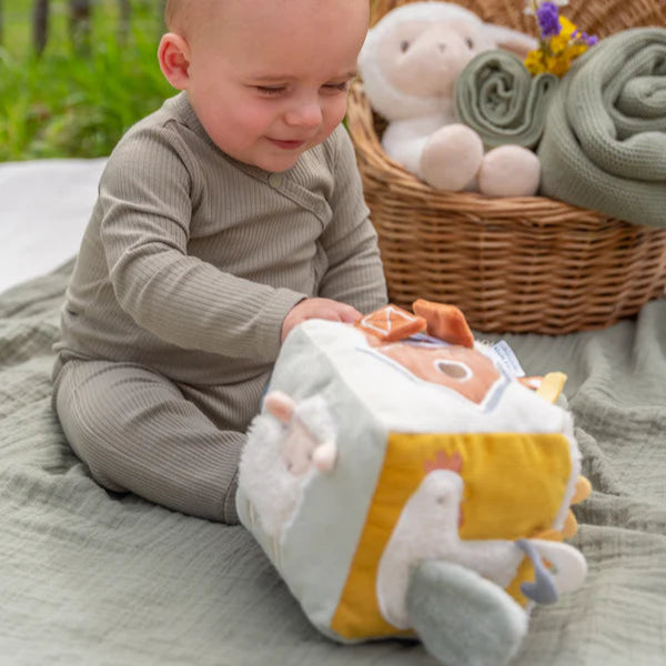 Little Dutch - Soft Activity Cube - Little Farm - Mabel & Fox