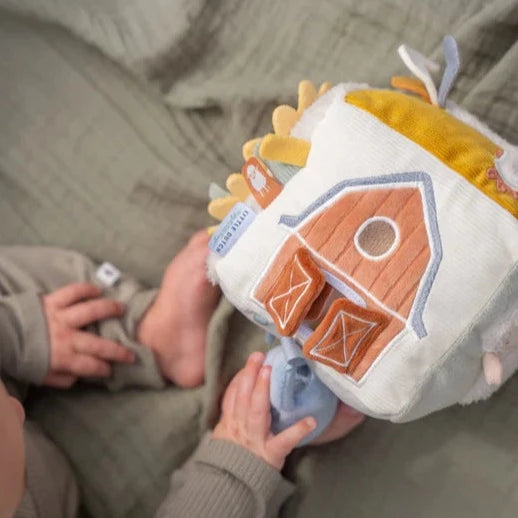 Little Dutch - Soft Activity Cube - Little Farm - Mabel & Fox