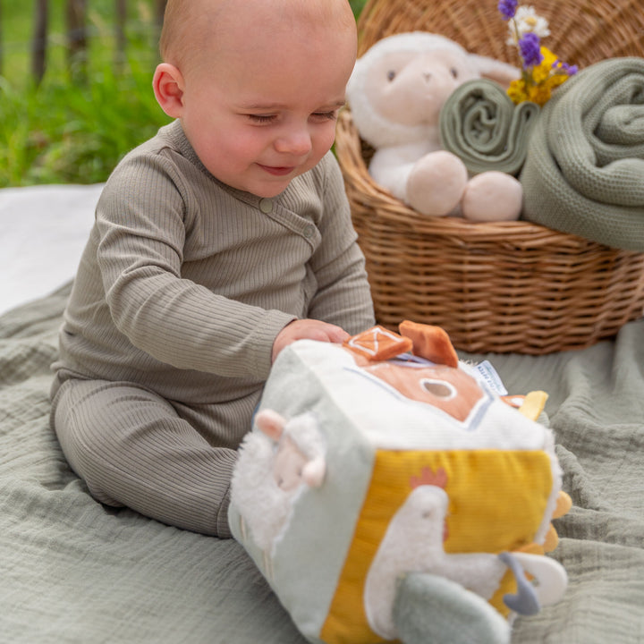 Little Dutch - Soft Activity Cube - Little Farm - Mabel & Fox