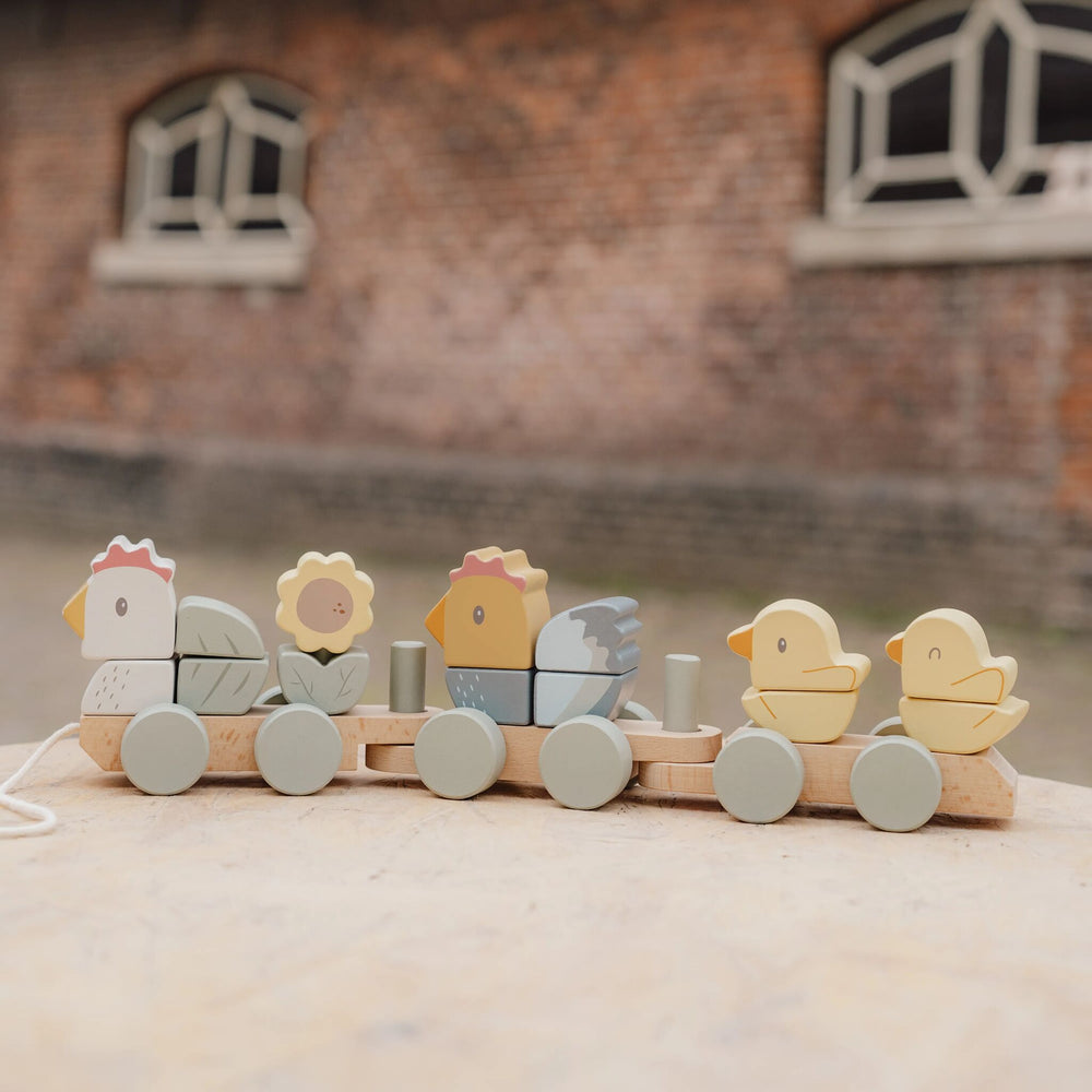 Little Dutch - Stacking Train Chicken - Little Farm - Mabel & Fox