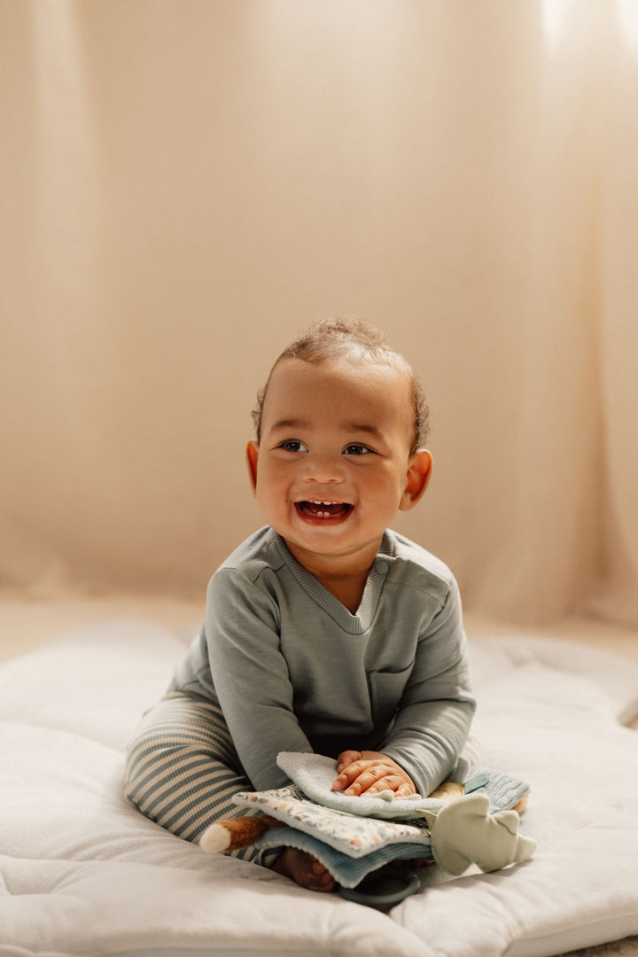 Little Dutch - Stroller Booklet - Forest Friends - Mabel & Fox