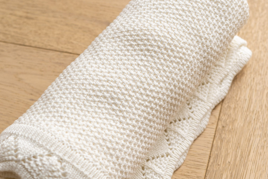 Mabel & Fox - Knitted Baby Blanket - White - Mabel & Fox