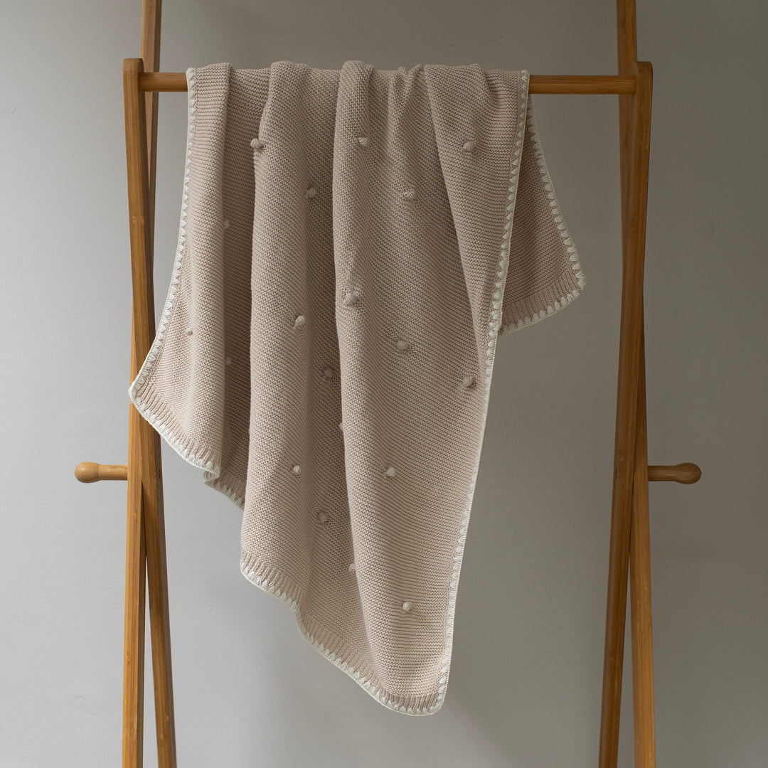 Mabel & Fox - Knitted Blanket - Natural Bobble - Mabel & Fox