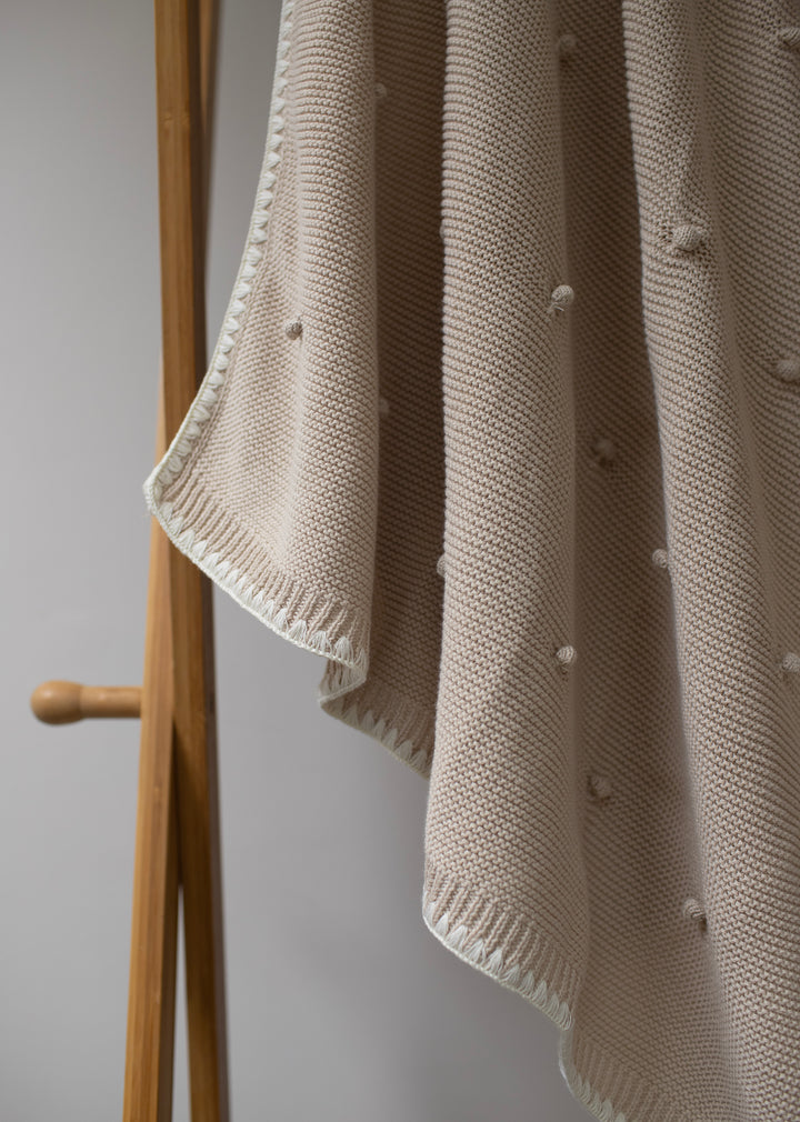 Mabel & Fox - Knitted Blanket - Natural Bobble - Mabel & Fox