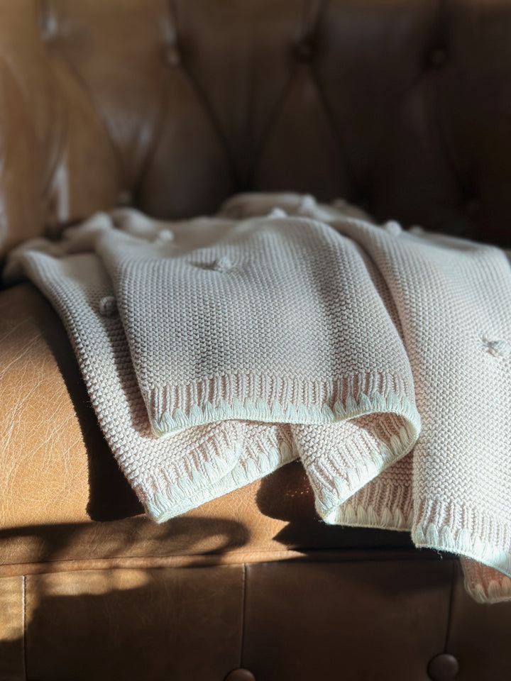 Mabel & Fox - Knitted Baby Blanket - Natural Bobble - Mabel & Fox