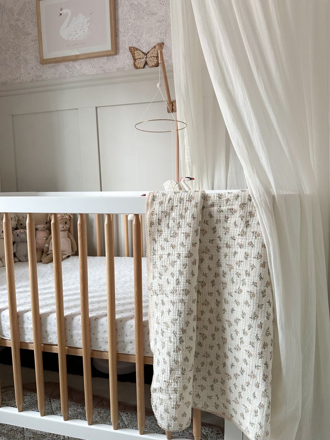 Mabel & Fox - Personalised Baby Muslin Cotton Blanket - Dainty Floral - Mabel & Fox