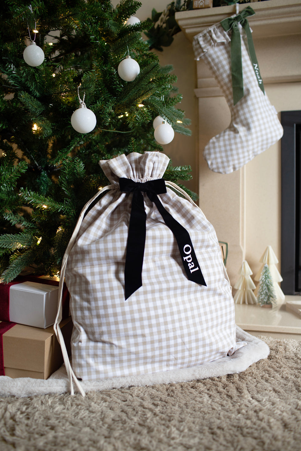 Mabel & Fox - Personalised Beige Gingham Gift Sack - Velvet Bow - Mabel & Fox