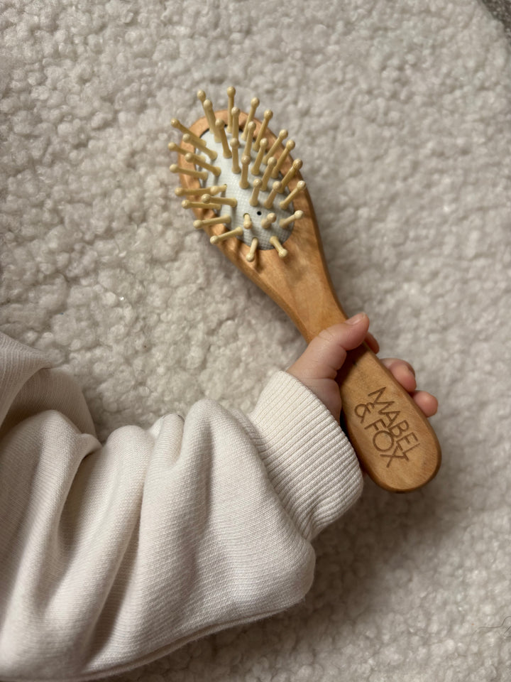 Mabel & Fox - Personalised Wooden Brush Set - Safari - Lion - Mabel & Fox